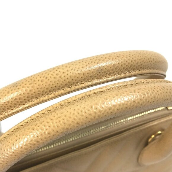 CHANEL Vintage Cream Caviar Leather Tote Bag - Picture 9 of 16